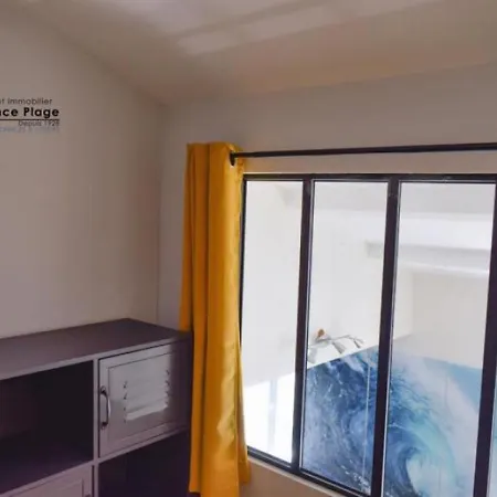 Appartement Renove 2 Chambres, Centre-Ville, Parking Inclus - Fr-1-197-467 * Les Sables-dʼOlonne