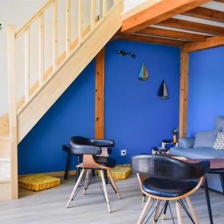 Appartement Renove 2 Chambres, Centre-Ville, Parking Inclus - Fr-1-197-467 *