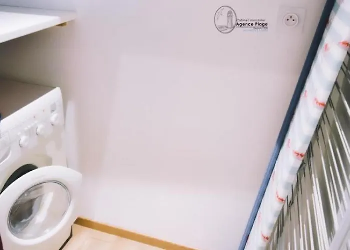 Appartement Renove 2 Chambres, Centre-Ville, Parking Inclus - Fr-1-197-467 *