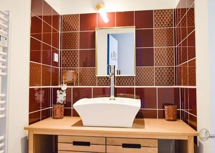 Apartman Appartement Renove 2 Chambres, Centre-Ville, Parking Inclus - Fr-1-197-467 *